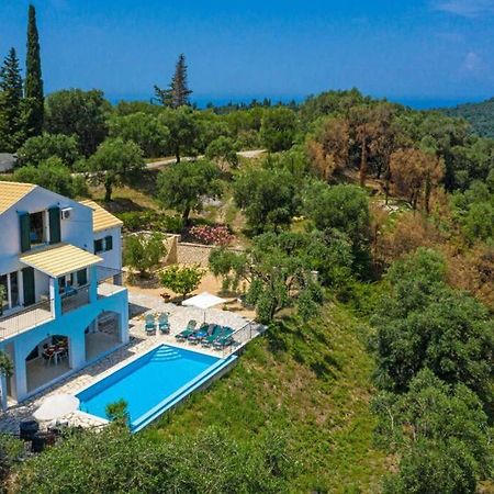 Villa Eleonas Strongyli  Exteriér fotografie